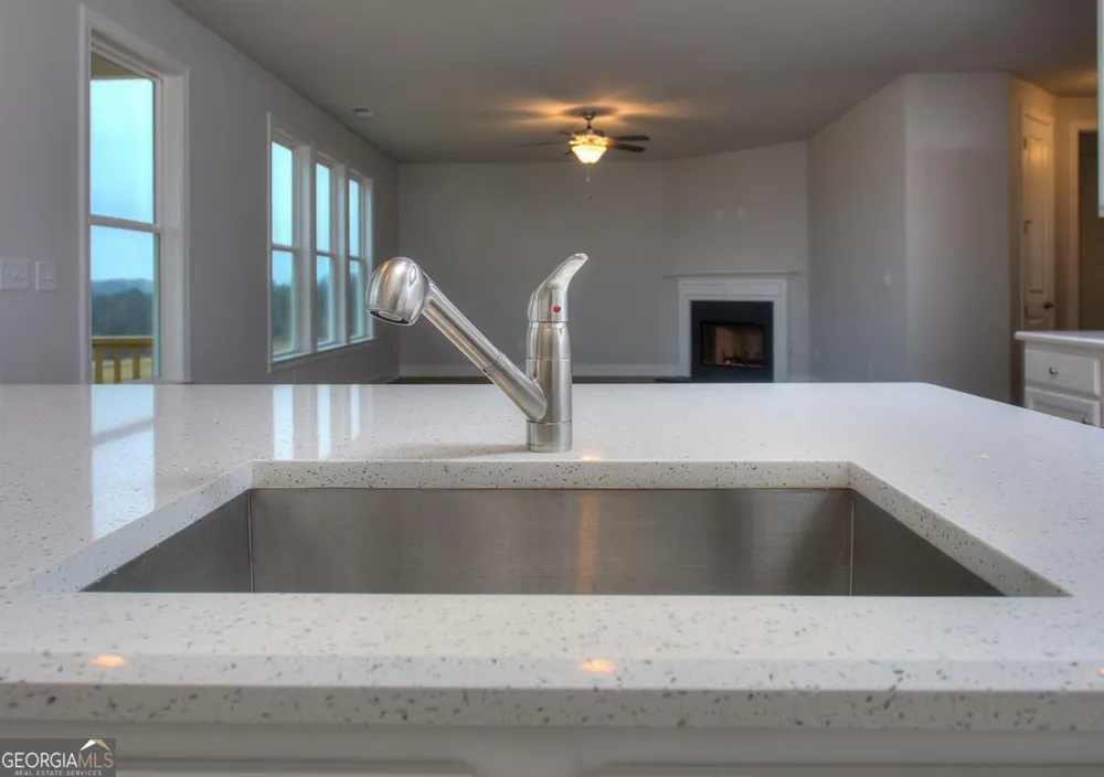 132 Classic Overlook Homer, GA 30547