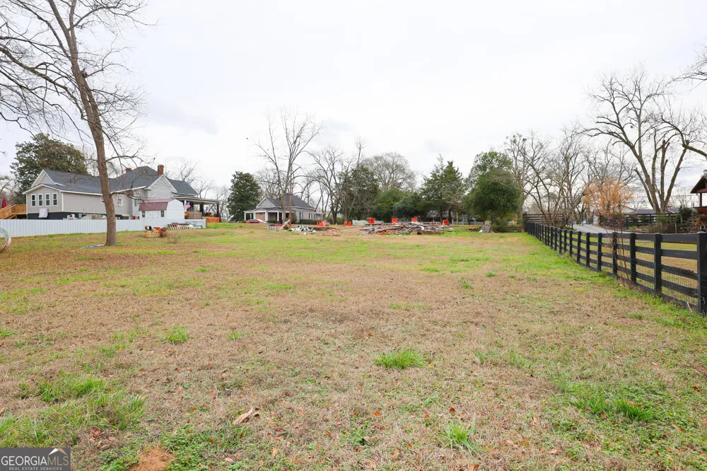 518 W Harris ST Pine Mountain, GA 31822