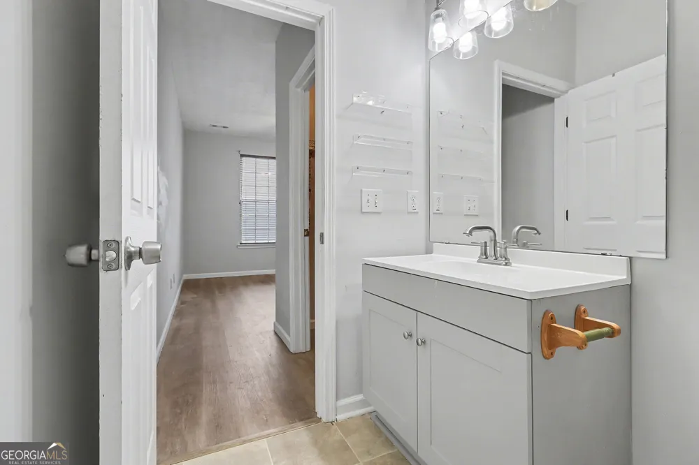 6109 Camden Forrest DR Riverdale, GA 30296