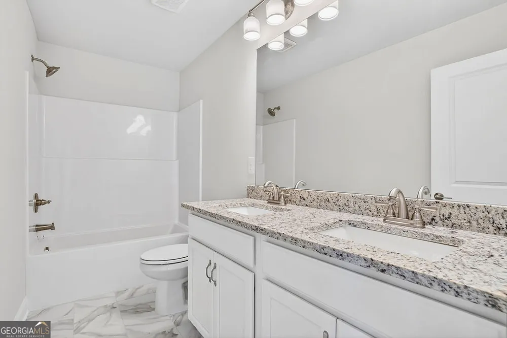 140 Classic Overlook Homer, GA 30547