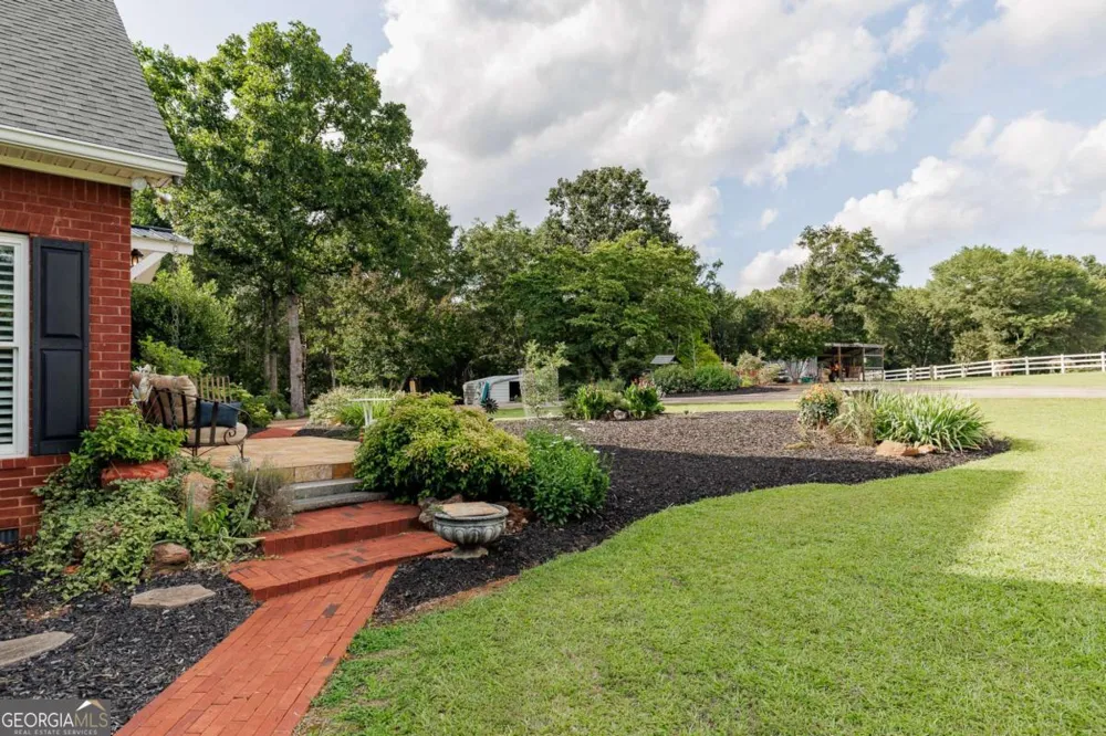 706 Sam Bruce RD Royston, GA 30662