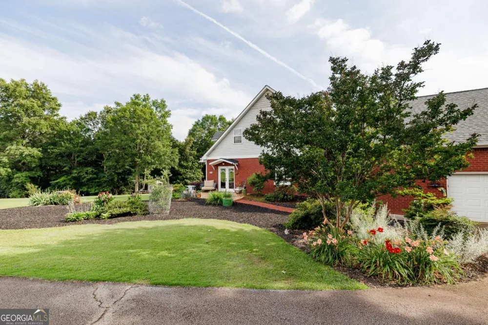 706 Sam Bruce RD Royston, GA 30662