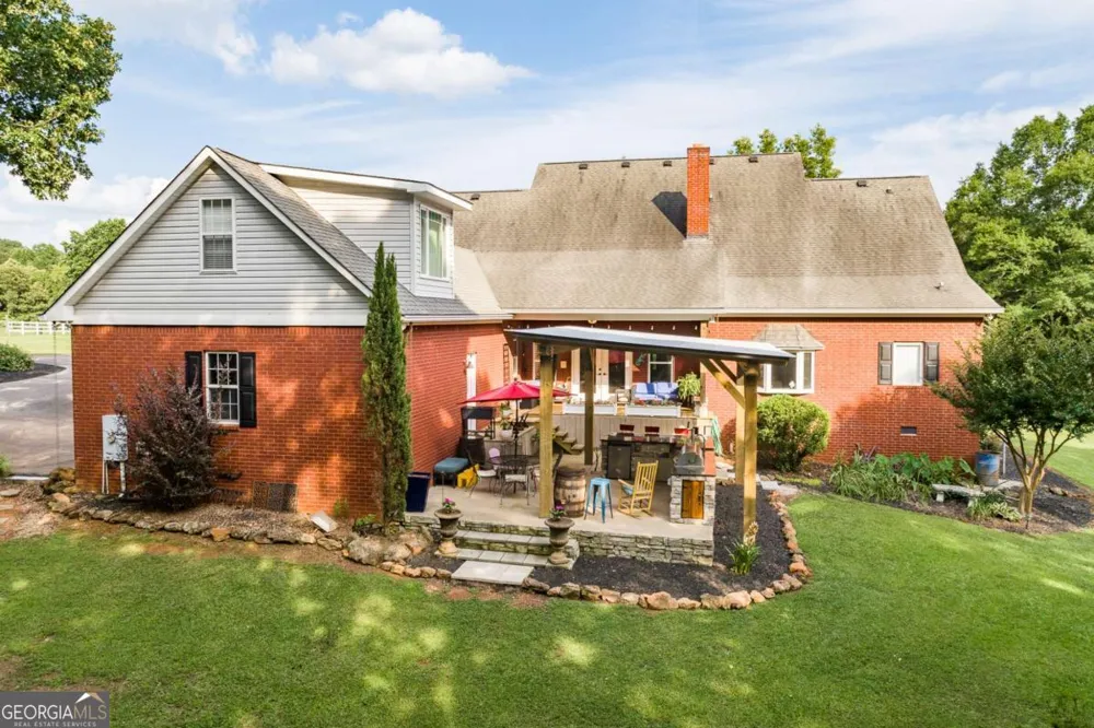 706 Sam Bruce RD Royston, GA 30662