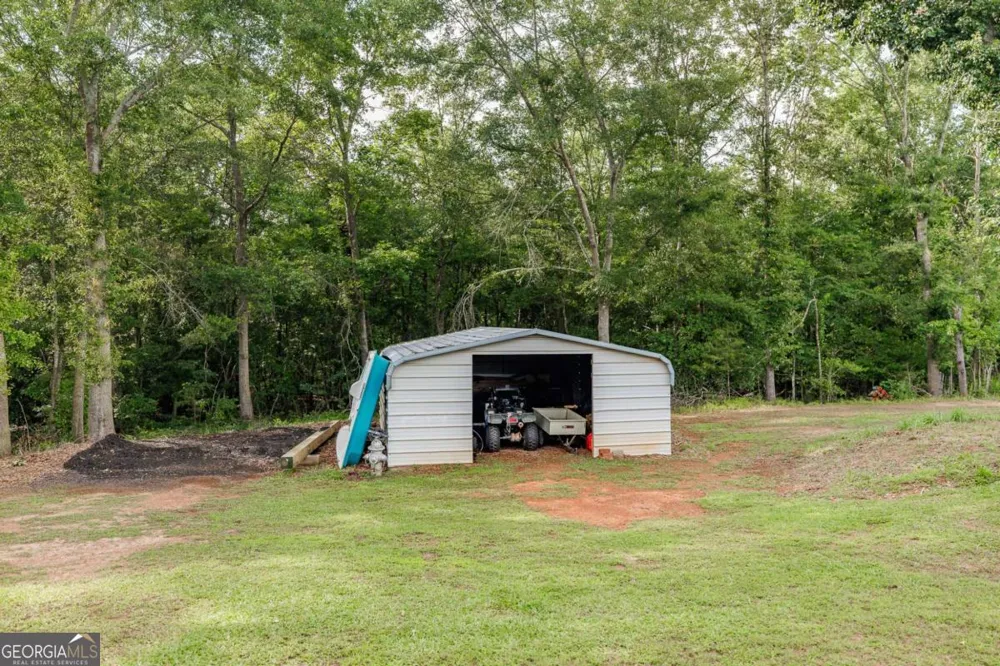 706 Sam Bruce RD Royston, GA 30662