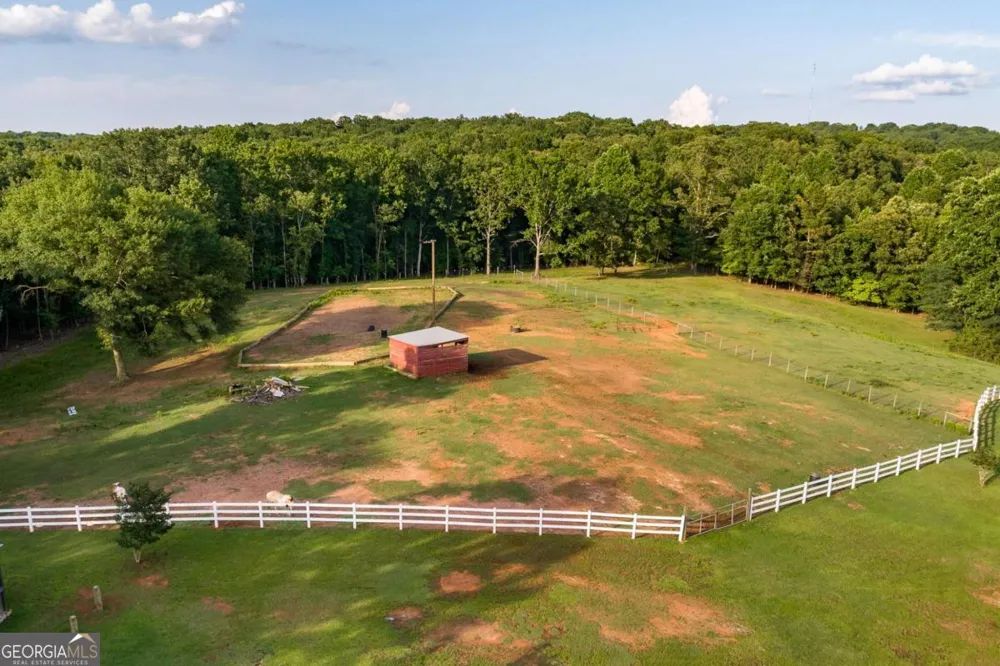 706 Sam Bruce RD Royston, GA 30662