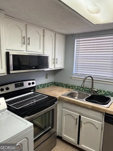 621 Garden Walk DR Stone Mountain, GA 30083