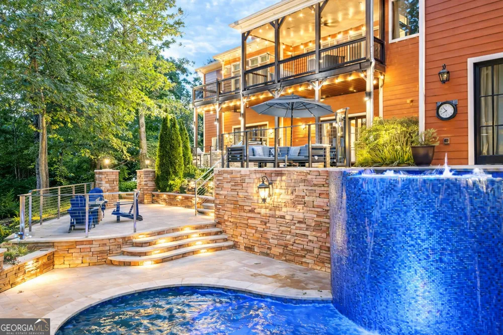 6225 Random Winds Bluff