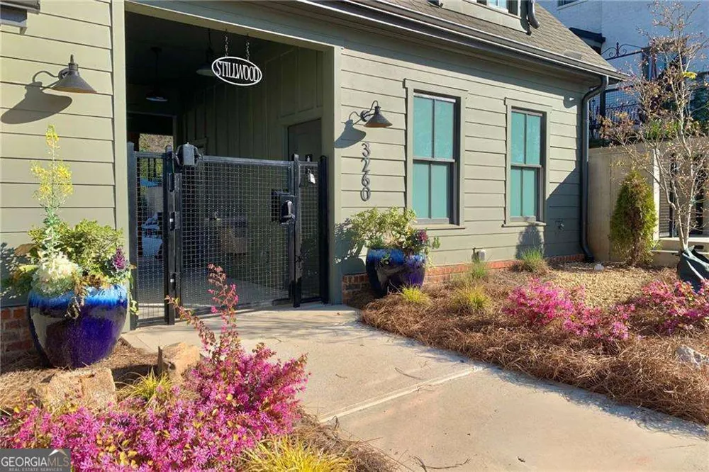 3304 Stillwood LN Hapeville, GA 30354