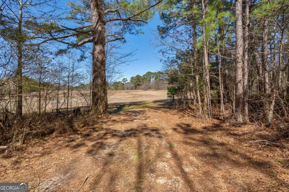0 Kent Rock RD Loganville, GA 30052