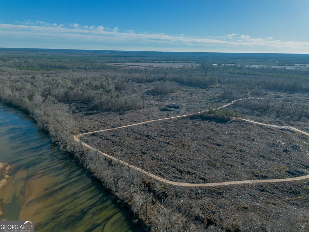 0 Oconee River, Bells Ferry Highway Lumber City, GA 31549