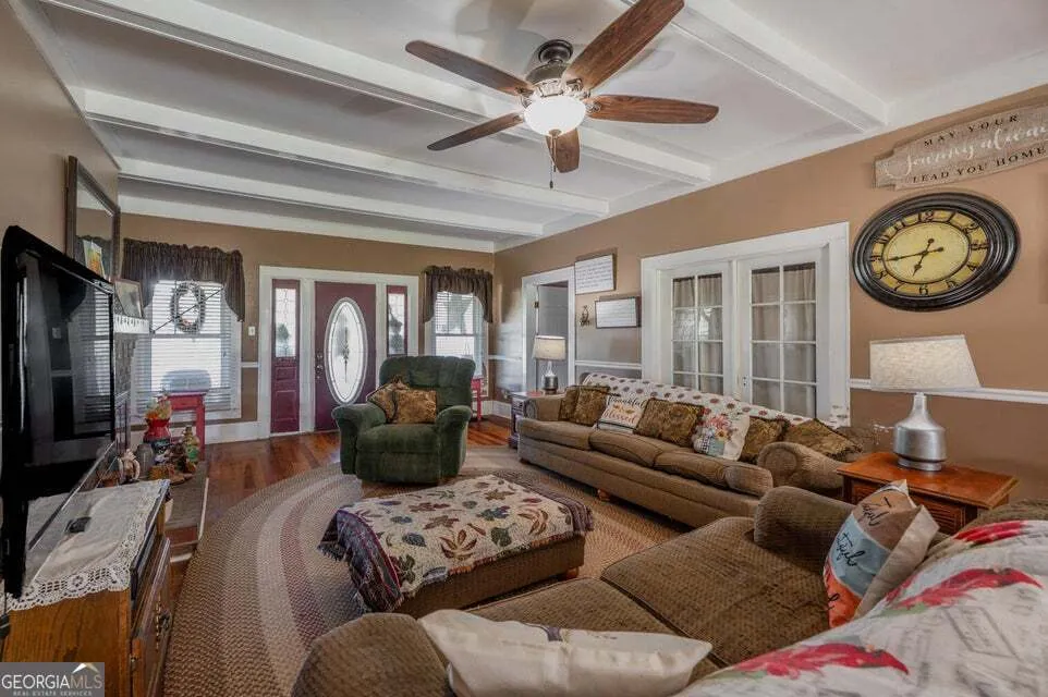 69 Myers AVE Trion, GA 30753