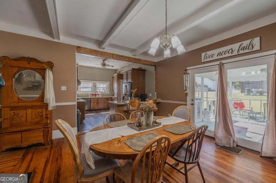 69 Myers AVE Trion, GA 30753