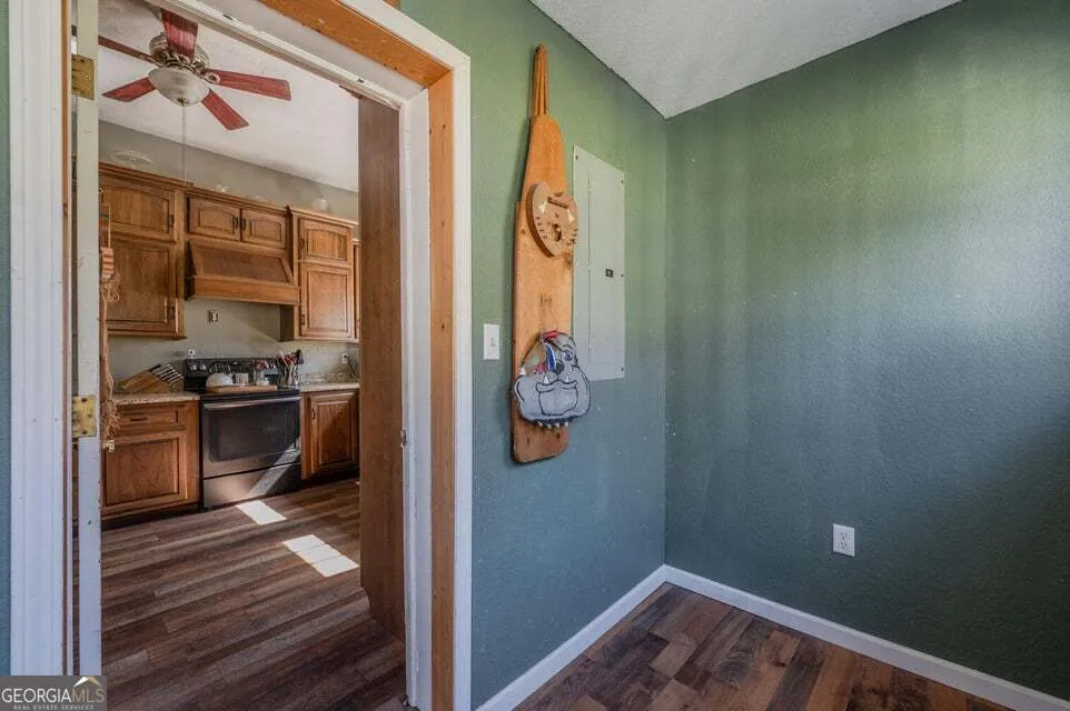 69 Myers AVE Trion, GA 30753