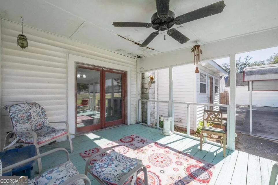 69 Myers AVE Trion, GA 30753