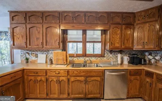 200 Mary Lynn LN Fayetteville, GA 30214