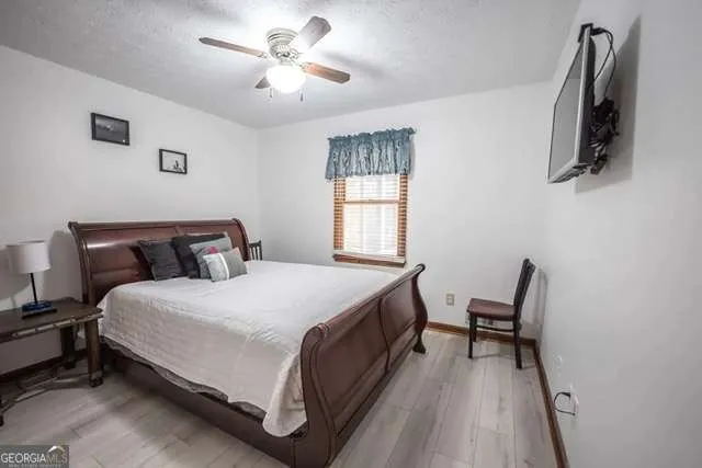 200 Mary Lynn LN Fayetteville, GA 30214