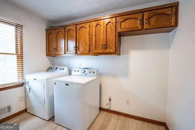 200 Mary Lynn LN Fayetteville, GA 30214