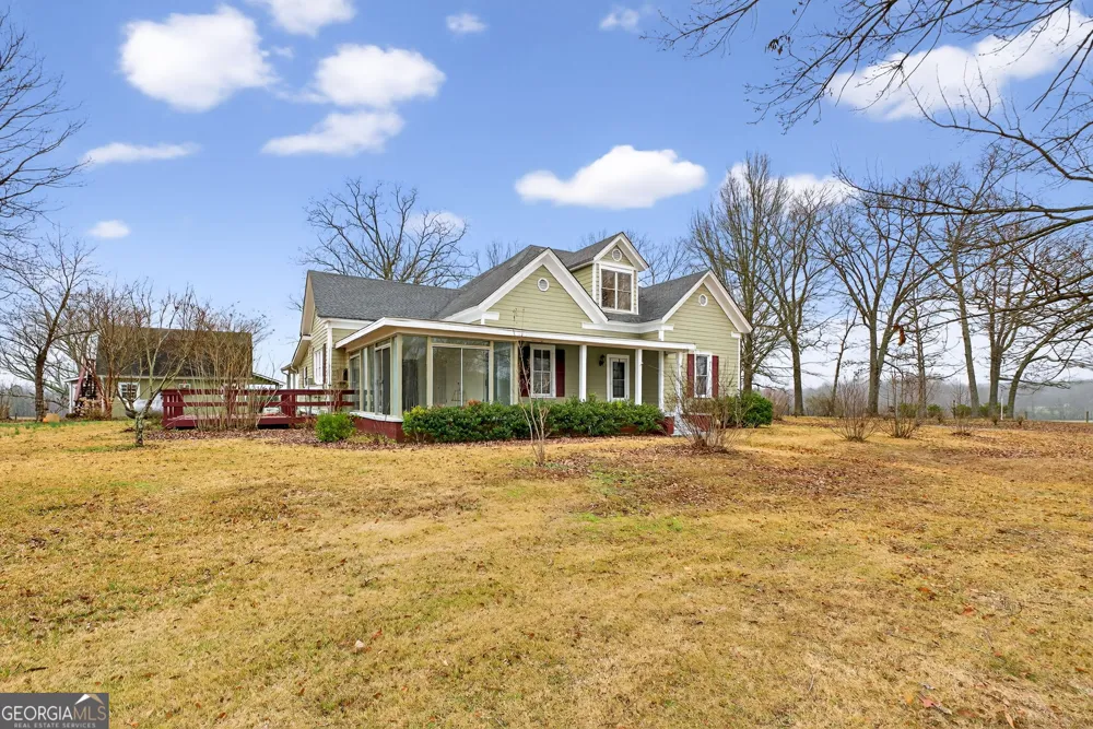 402 Tom Bell RD Milner, GA 30257
