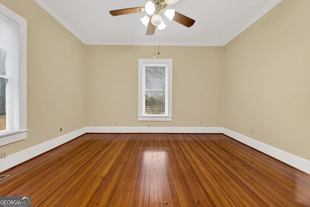 402 Tom Bell RD Milner, GA 30257