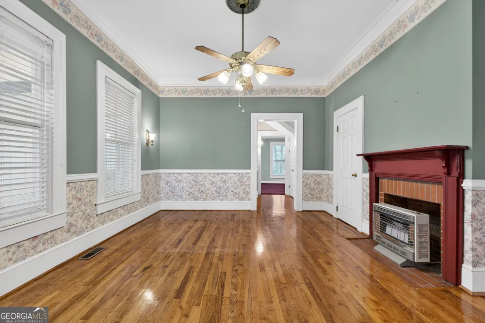 402 Tom Bell RD Milner, GA 30257