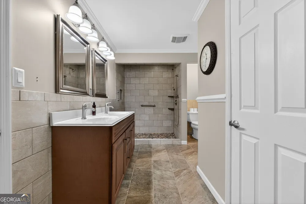 402 Tom Bell RD Milner, GA 30257