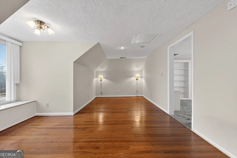 402 Tom Bell RD Milner, GA 30257