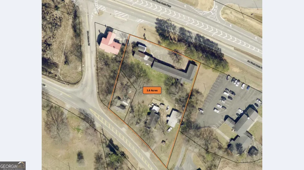 1022 Cassville Road SE