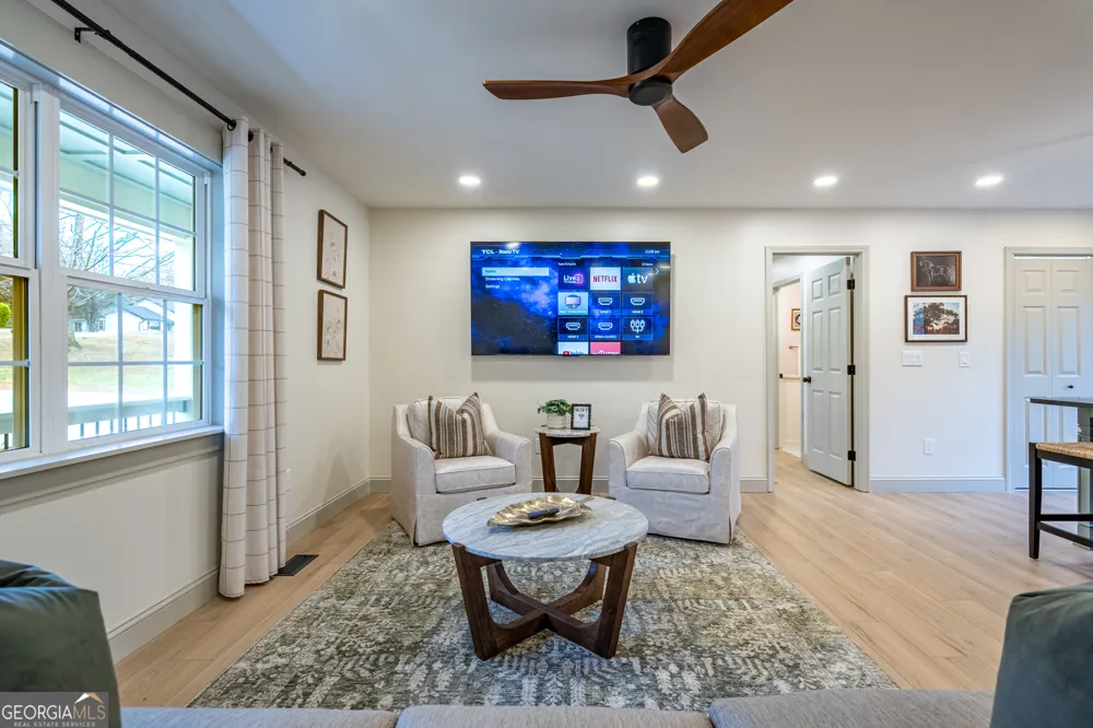 26 Jennifer LN Rydal, GA 30171