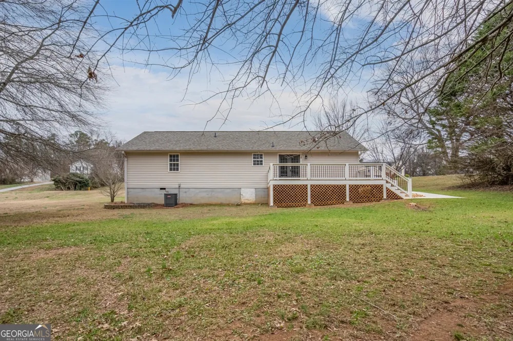 26 Jennifer LN Rydal, GA 30171