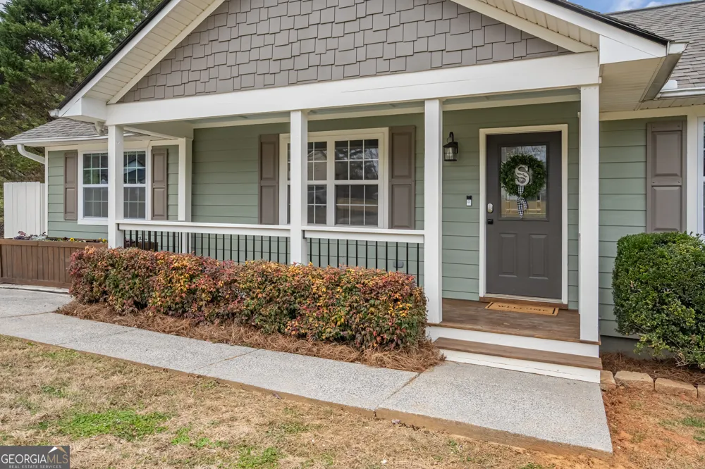 26 Jennifer LN Rydal, GA 30171