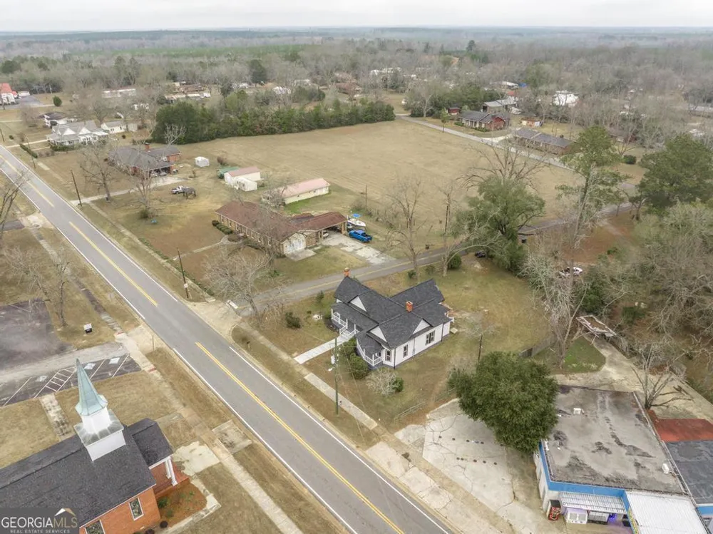 106 N Line ST Dexter, GA 31019