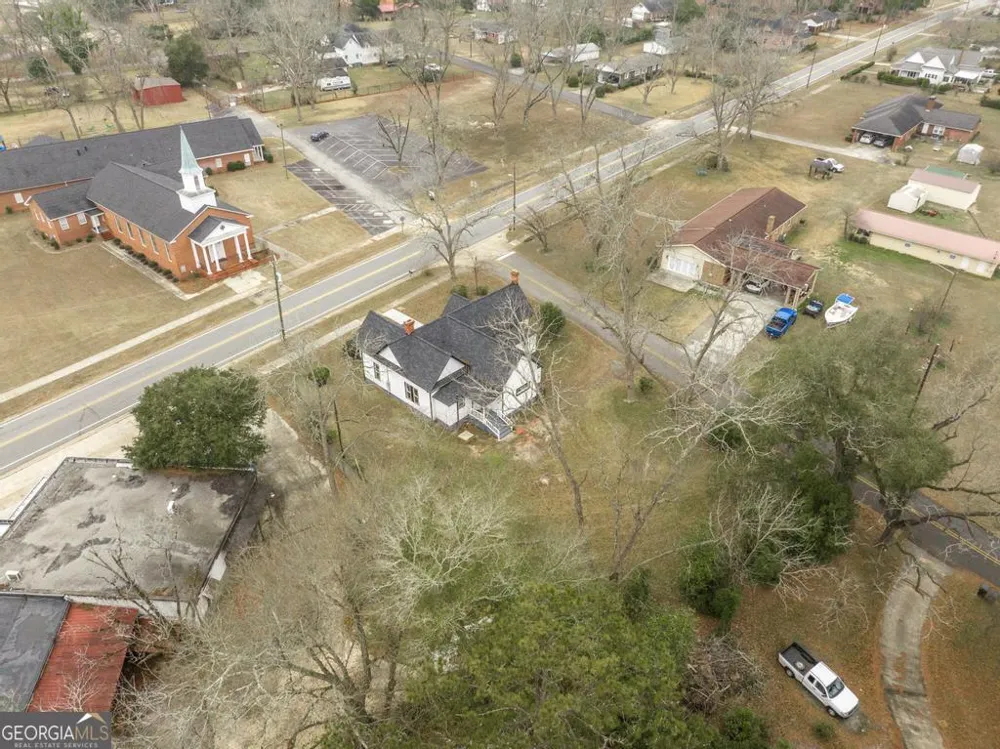 106 N Line ST Dexter, GA 31019