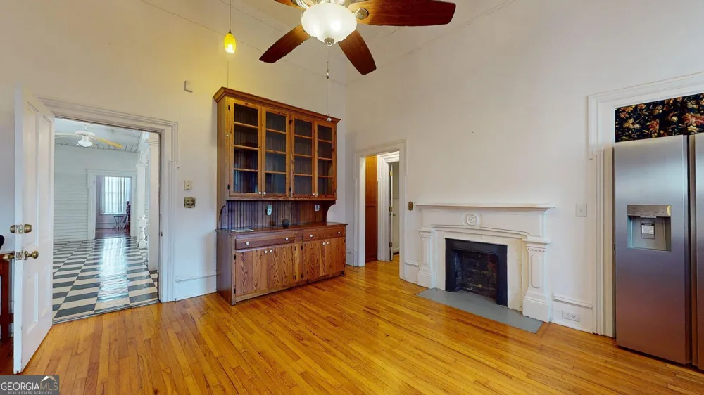 302 W 7th ST Louisville, GA 30434