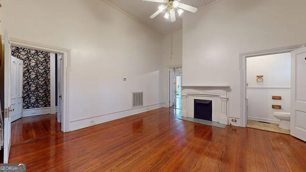 302 W 7th ST Louisville, GA 30434