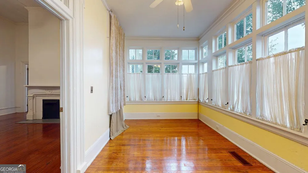 302 W 7th ST Louisville, GA 30434