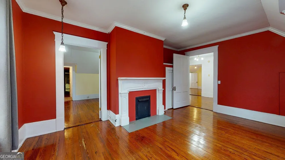 302 W 7th ST Louisville, GA 30434