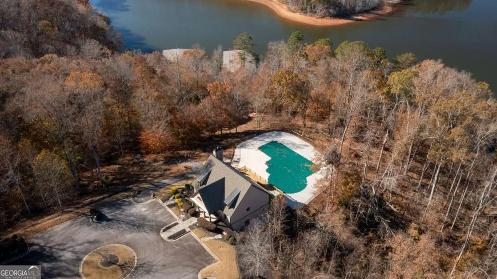 7470 Crestline DR Dawsonville, GA 30534