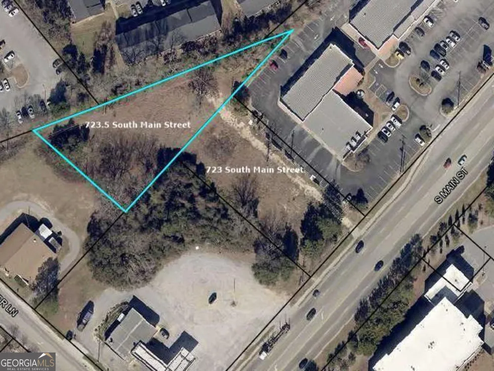 723 1/2 S Main ST Statesboro, GA 30458