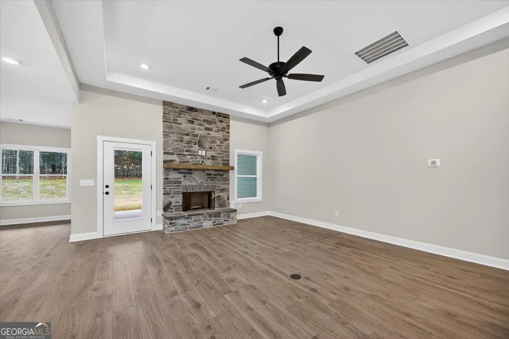 98 Mud Bridge RD The Rock, GA 30285