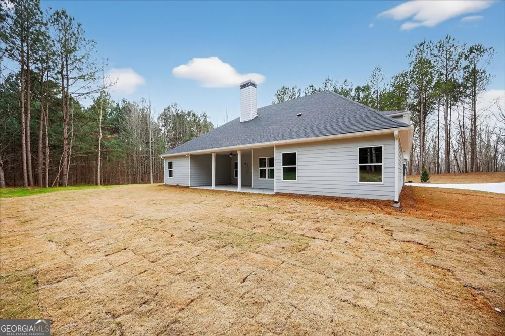 98 Mud Bridge RD The Rock, GA 30285