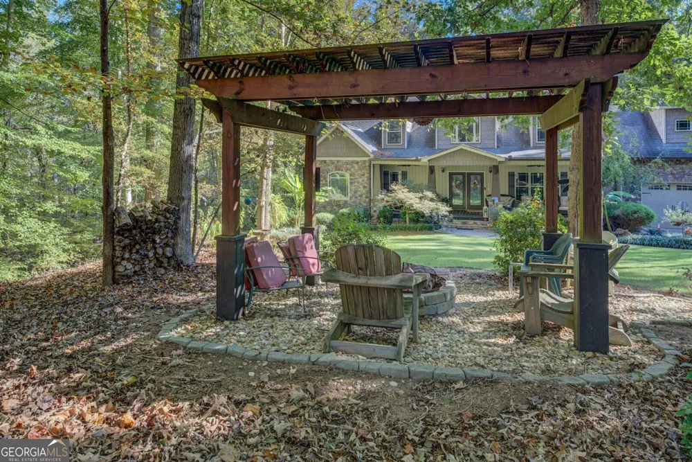 613 Van Morrison RD Monticello, GA 31064