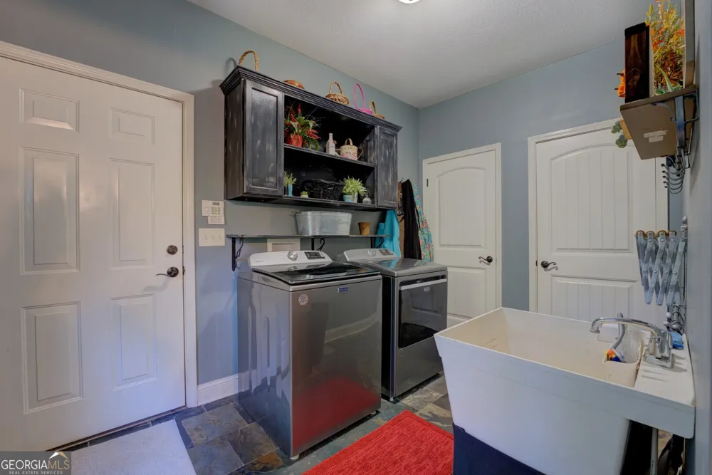 613 Van Morrison RD Monticello, GA 31064