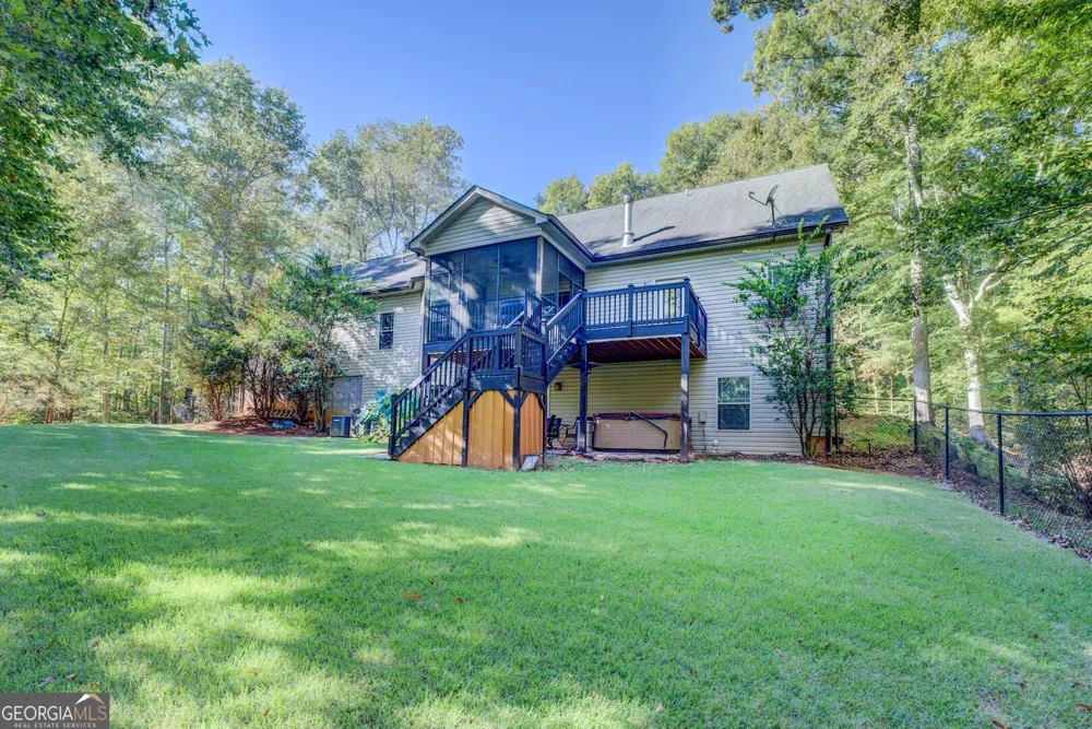 613 Van Morrison RD Monticello, GA 31064