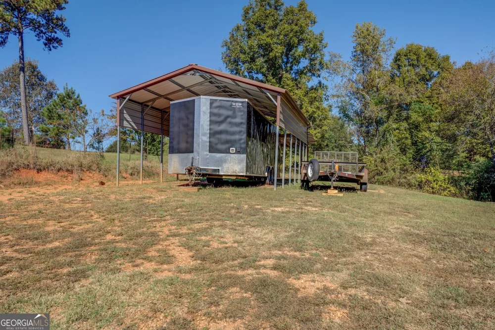 613 Van Morrison RD Monticello, GA 31064