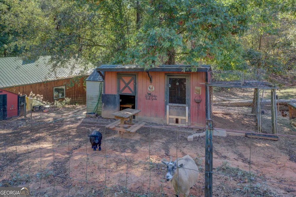 613 Van Morrison RD Monticello, GA 31064