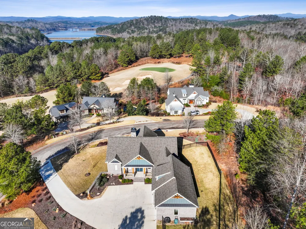 1675 Currahee Club DR Toccoa, GA 30577