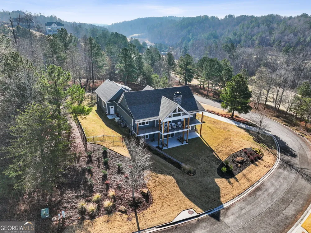 1675 Currahee Club DR Toccoa, GA 30577