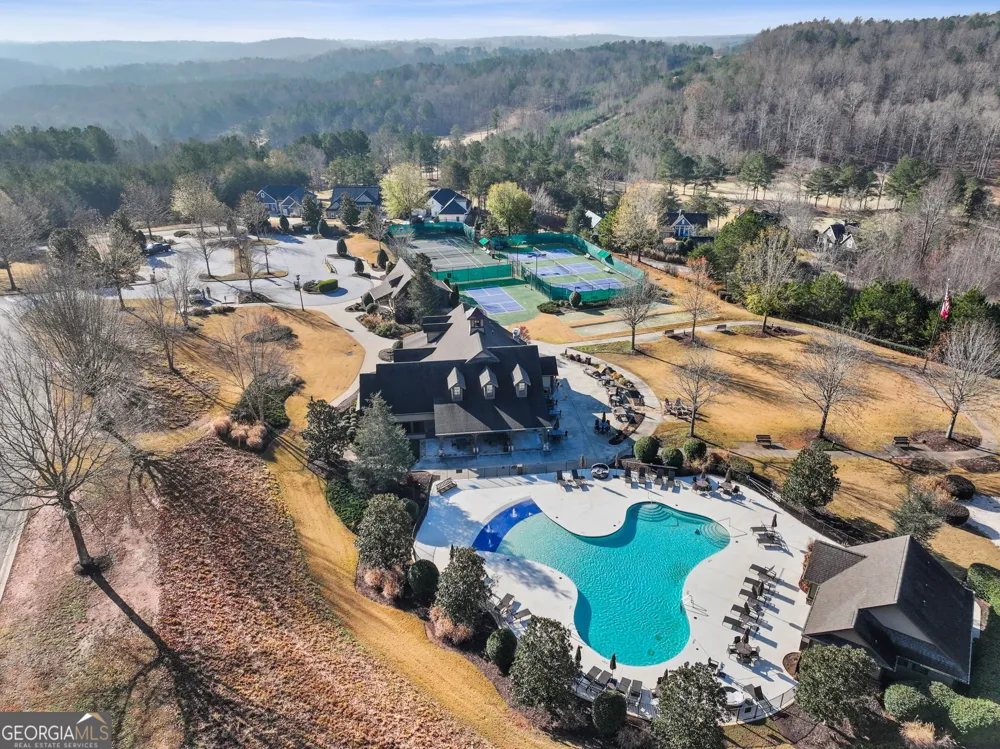 1675 Currahee Club DR Toccoa, GA 30577