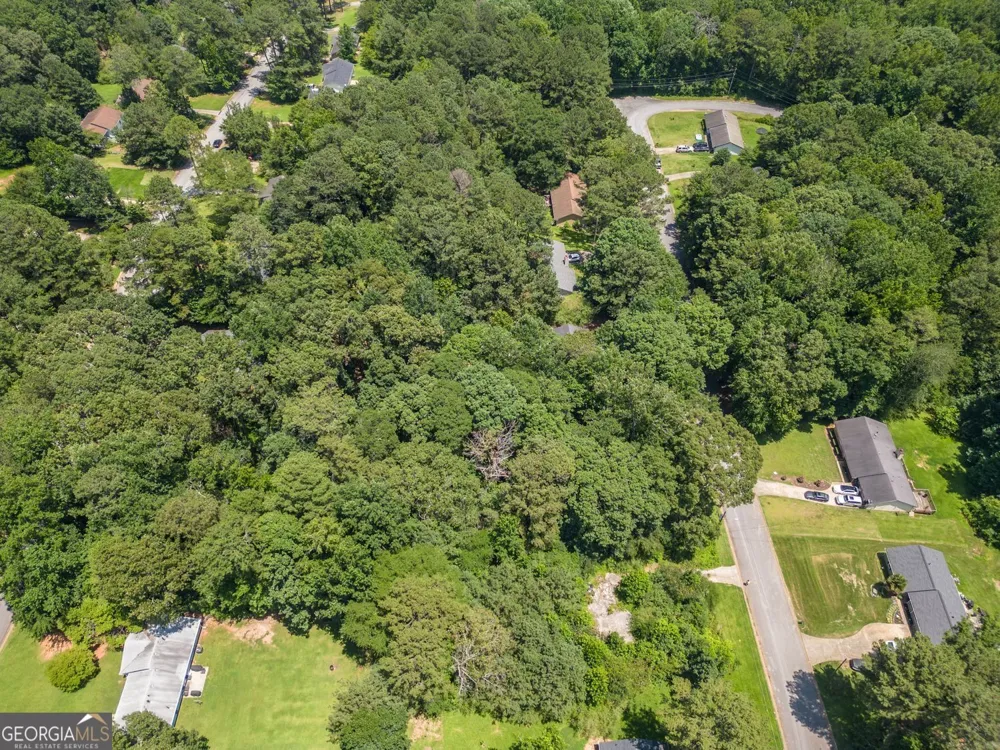 185 Mountain View CIR Covington, GA 30016