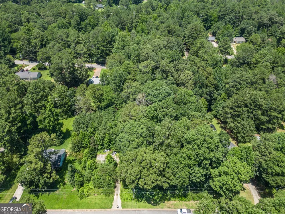 185 Mountain View CIR Covington, GA 30016